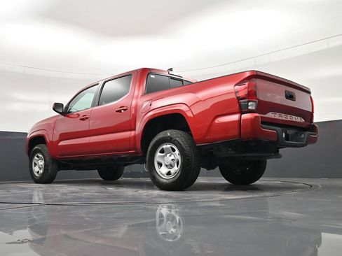 Used 2022 Toyota Tacoma SR w/ SR Convenience Package RWD image 29