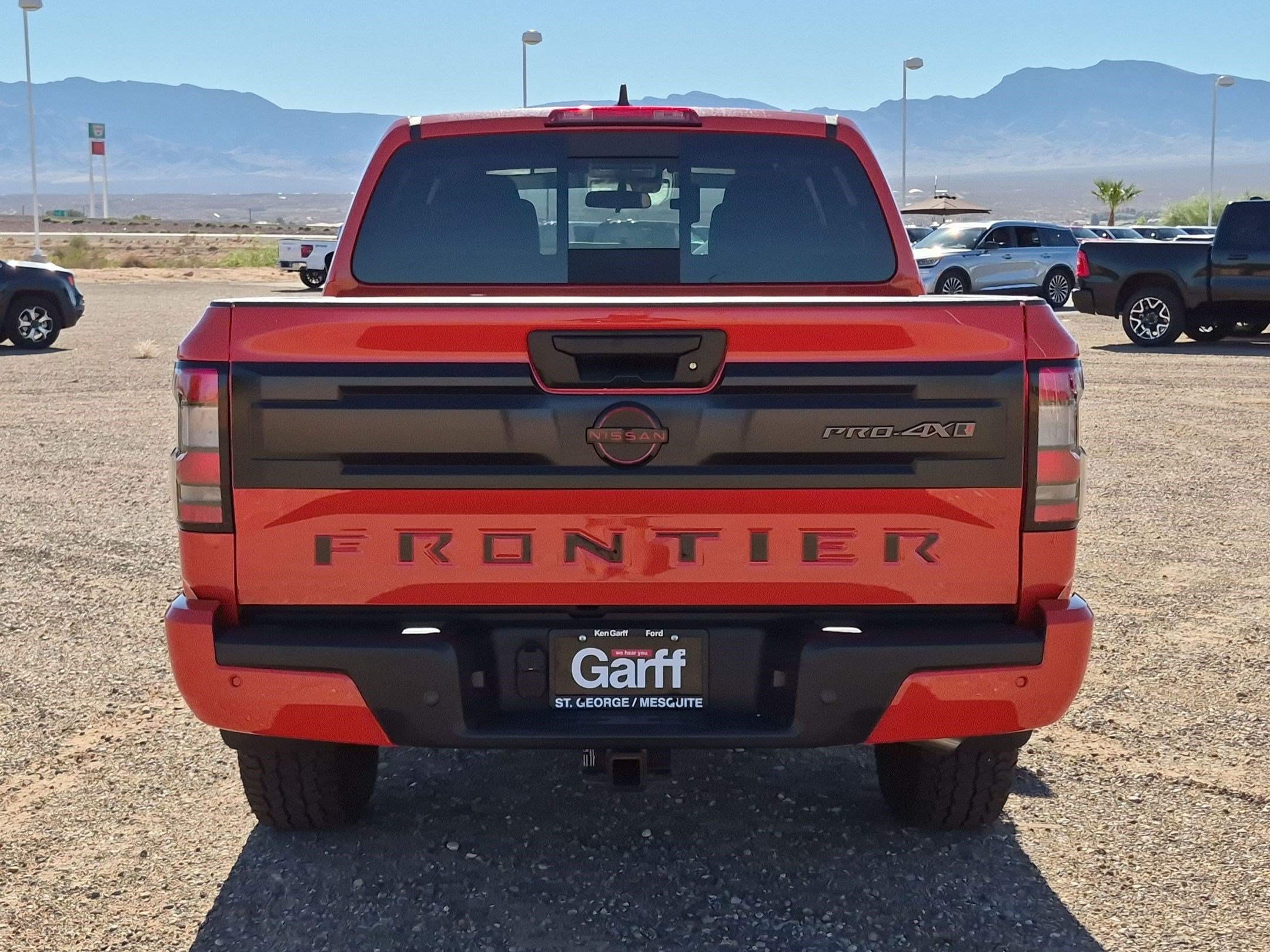 Used 2026 Nissan Frontier PRO-4X w/ Pro-4x Convenience Package AWD/4WD image 4