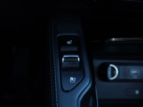 Used 2022 Kia Telluride EX w/ EX Premium Package image 10