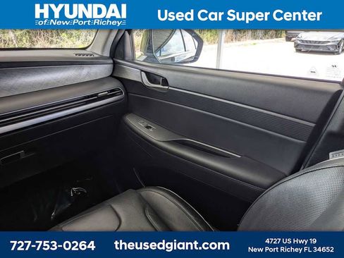 Used 2023 Hyundai Palisade Limited FWD image 23