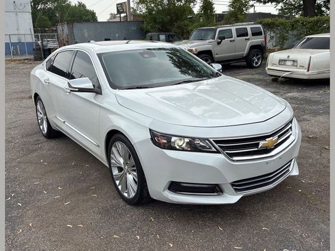 Used 2017 Chevrolet Impala Premier w/ Enhanced Convenience Package FWD image 1
