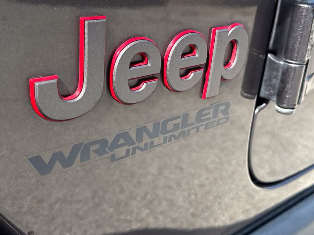 Used 2020 Jeep Wrangler Unlimited Rubicon AWD/4WD image 11