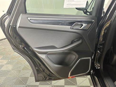 Used 2024 Porsche Macan Turbo w/ Premium Plus Package image 20