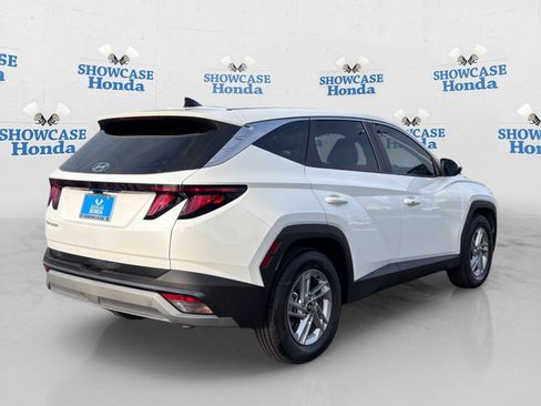 Used 2025 Hyundai Tucson SE FWD image 8