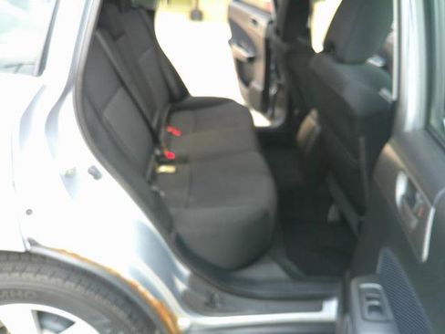 Used 2012 Subaru Forester 2.5X w/ Alloy Wheel Pkg image 7