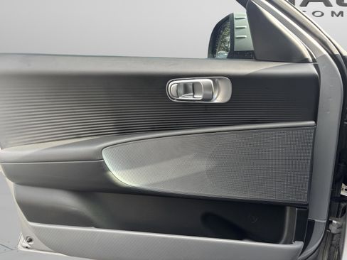 Used 2025 Hyundai Ioniq 6 SEL image 19