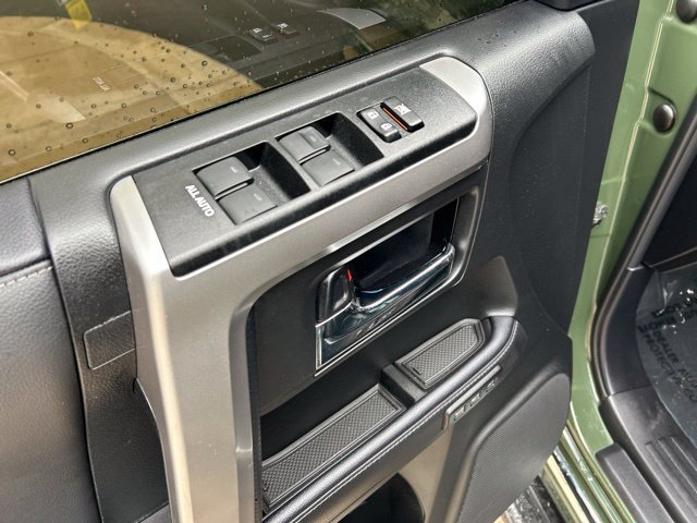 Used 2022 Toyota 4Runner Limited AWD/4WD image 16
