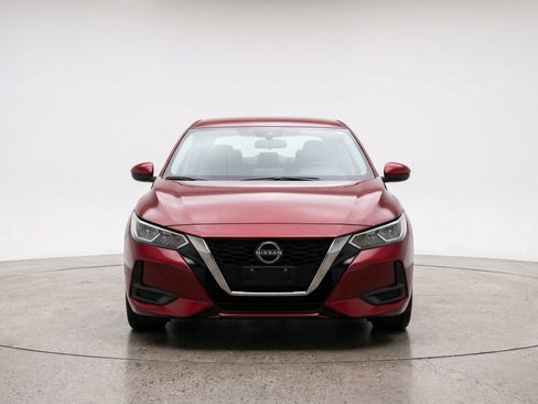 Used 2025 Nissan Sentra SV FWD image 2