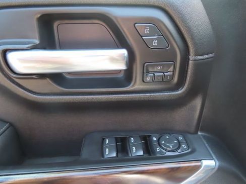 Used 2020 GMC Sierra 1500 SLT w/ SLT Premium Plus Package AWD/4WD image 14