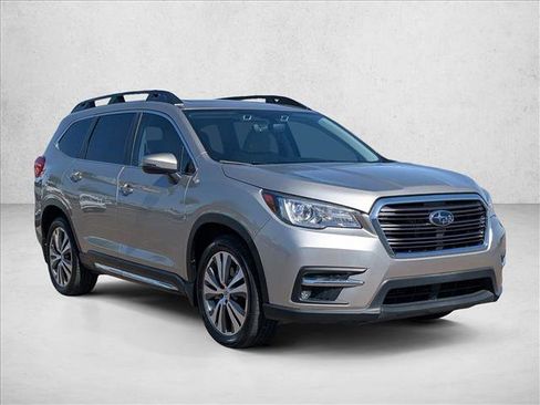 Used 2020 Subaru Ascent Limited w/ Technology Package AWD/4WD image 3