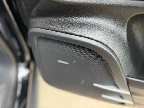 Used 2017 Porsche Cayenne Platinum Edition image 19