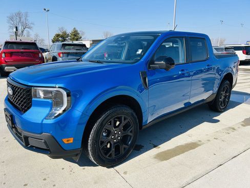 New 2026 Ford Maverick Lariat w/ Black Appearance Package image 40