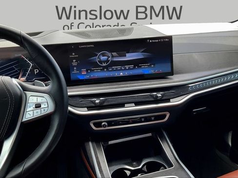 Used 2024 BMW X7 xDrive40i AWD/4WD image 9