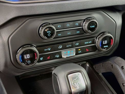 New 2026 Ford Bronco Raptor AWD/4WD image 22