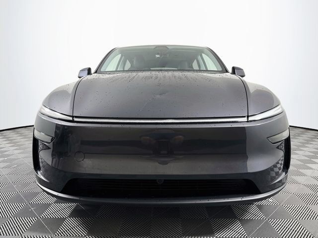 Used 2026 Tesla Model Y AWD image 11