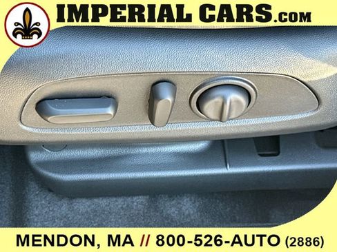 New 2026 Chevrolet Trax RS w/ Sunroof Package image 35