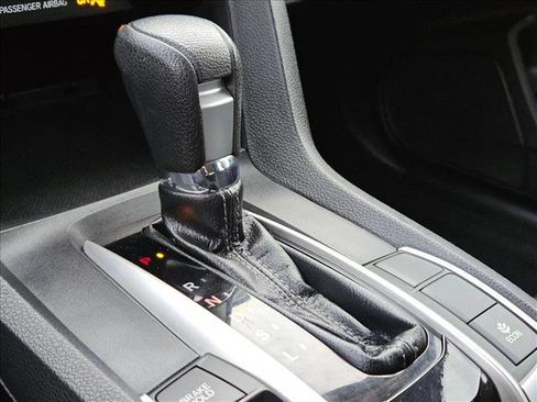 Used 2016 Honda Civic EX image 10