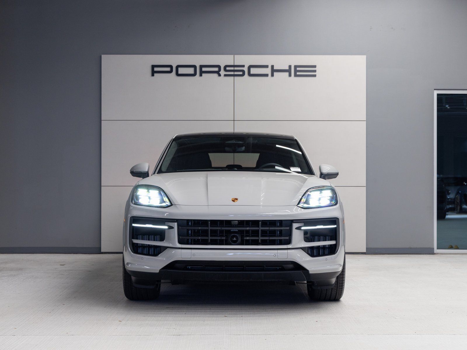 Certified 2026 Porsche Cayenne S AWD/4WD image 10