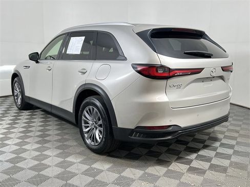 Certified 2025 MAZDA CX-90 3.3 Turbo w/ Preferred Package image 6