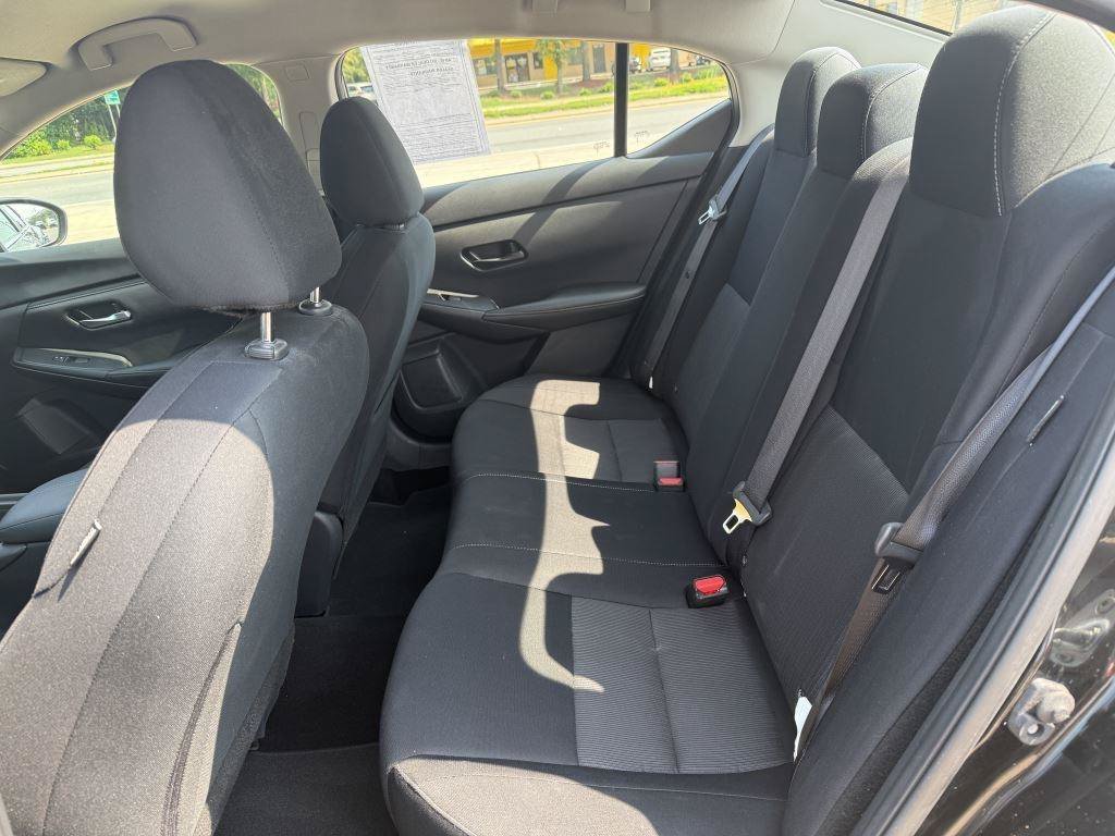 Used 2024 Nissan Sentra SV FWD image 10