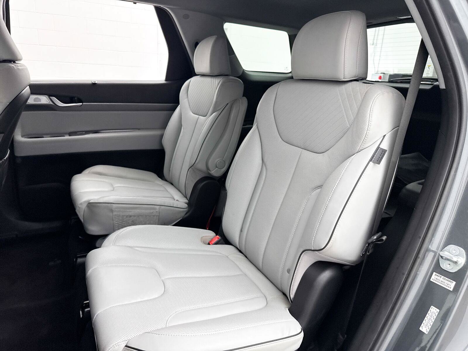 Used 2024 Hyundai Palisade SEL w/ Premium Package FWD image 34
