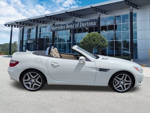 Used 2013 Mercedes-Benz SLK 250 w/ Premium I Pkg image 3