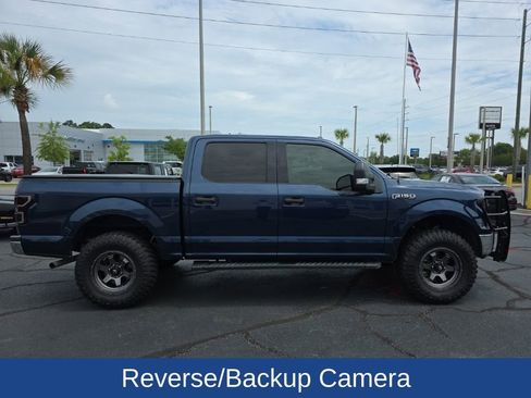 Used 2018 Ford F150 XLT AWD/4WD image 2