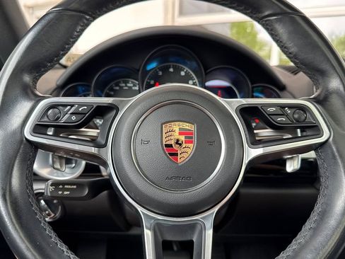 Used 2018 Porsche Cayenne AWD/4WD image 25