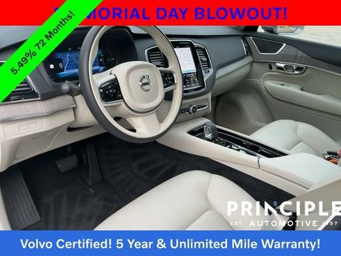 Certified 2025 Volvo XC90 T8 Plus w/ Protection Package AWD/4WD image 30