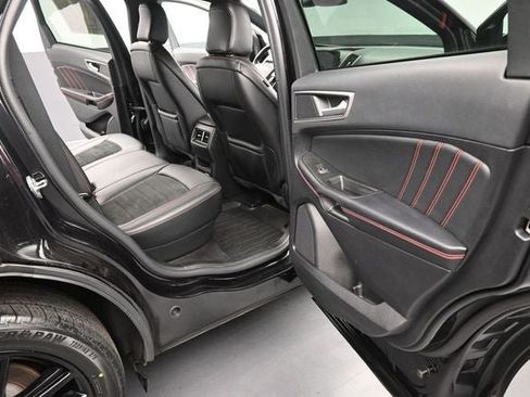 Used 2022 Ford Edge ST-Line AWD/4WD image 13