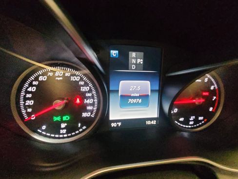 Used 2016 Mercedes-Benz C 300 4MATIC Sedan image 23