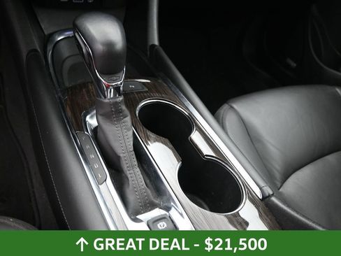 Used 2024 Chevrolet Malibu LT image 29