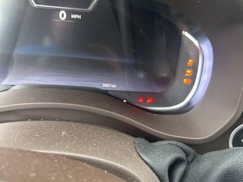 Used 2025 RAM 2500 Laramie image 14