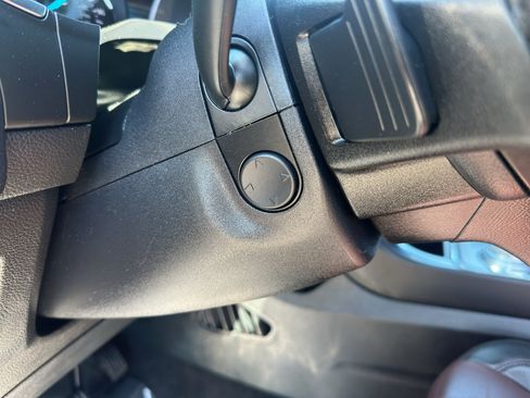 Used 2021 Ford Edge Titanium w/ Equipment Group 301A AWD/4WD image 15