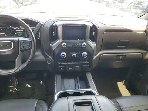 Used 2022 GMC Sierra 1500 Denali w/ Denali Premium Package AWD/4WD image 14