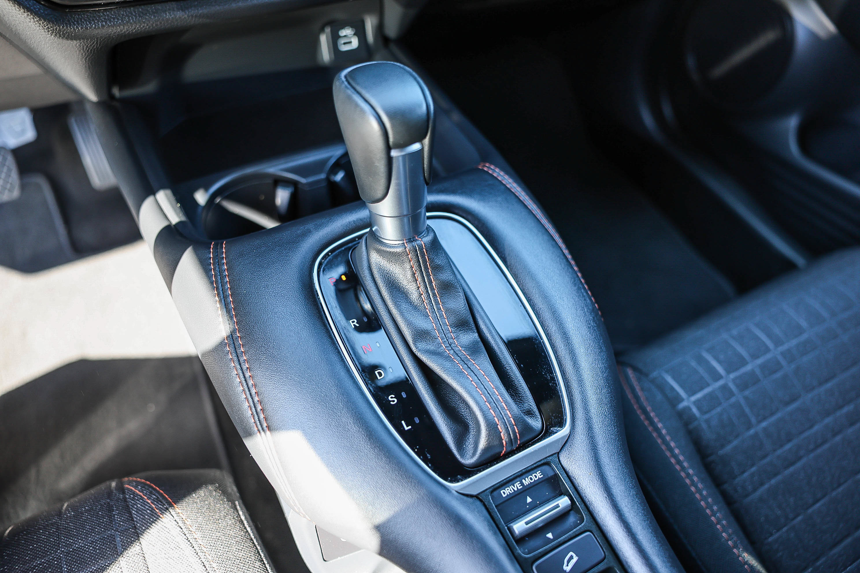 Certified 2025 Honda HR-V Sport image 11