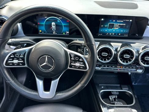 Used 2019 Mercedes-Benz A 220 image 26