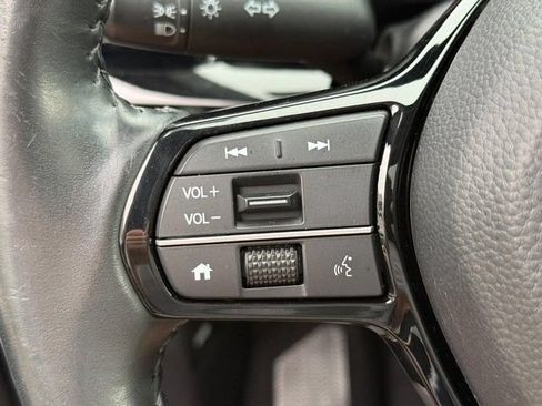 Used 2023 Honda CR-V EX-L image 17