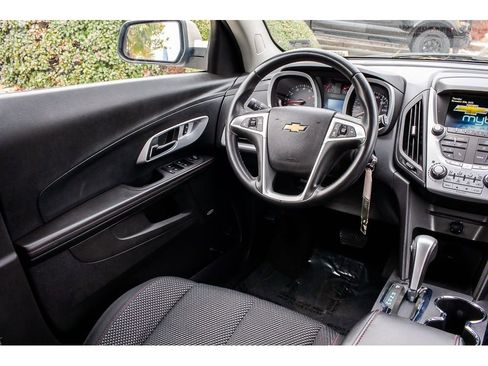 Used 2015 Chevrolet Equinox LT w/ Driver Convenience Package image 12