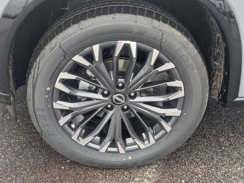 New 2026 Nissan Rogue Platinum w/ Platinum Premium Package AWD/4WD image 10