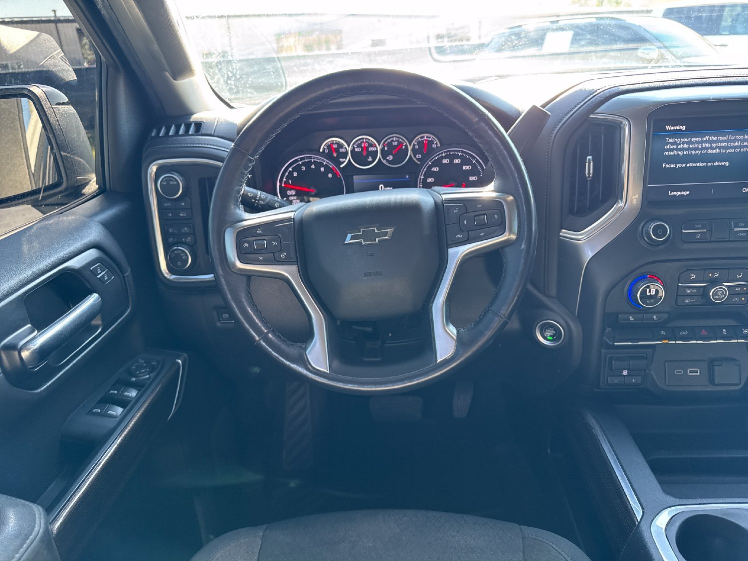 Used 2021 Chevrolet Silverado 1500 RST w/ Redline Edition AWD/4WD image 13