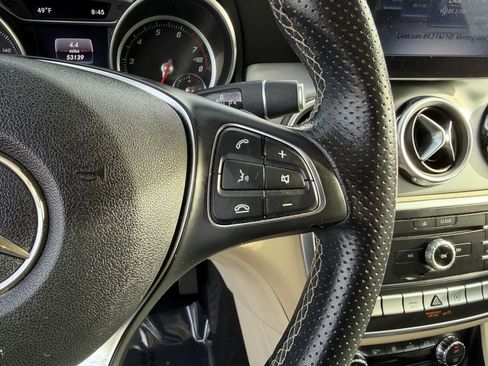 Used 2020 Mercedes-Benz GLA 250 image 22