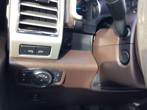 Used 2016 Ford F150 King Ranch w/ Equipment Group 601A Luxury image 18