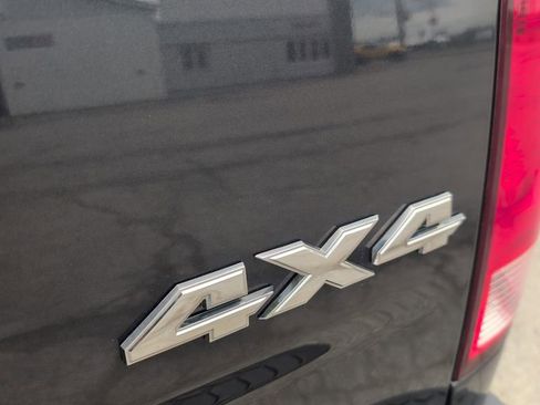 Used 2014 RAM 1500 Express AWD/4WD image 22