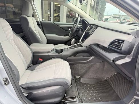 Used 2021 Subaru Outback Premium AWD/4WD image 13