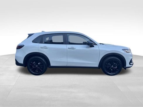 New 2026 Honda HR-V Sport image 8