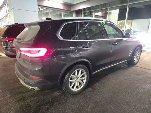 Used 2019 BMW X5 xDrive40i w/ Convenience Package AWD/4WD image 3