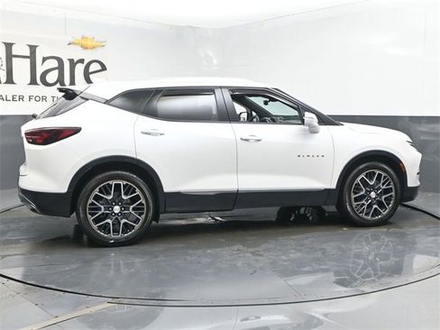 Certified 2023 Chevrolet Blazer Premier w/ Driver Confidence II Package image 36