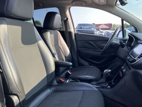 Used 2018 Buick Encore Preferred FWD image 25