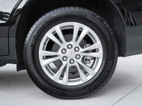 Used 2025 Cadillac XT5 Luxury FWD image 31
